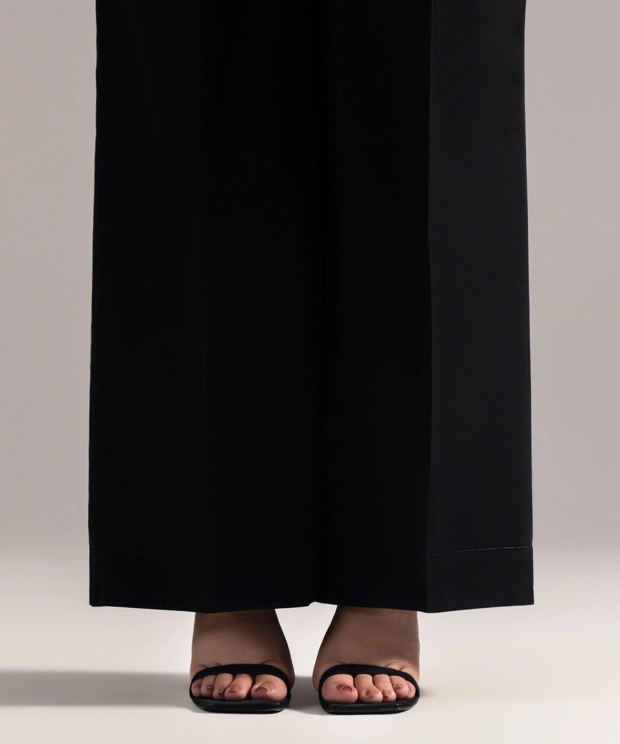 Jet Black Solid-Color Cotton Trouser