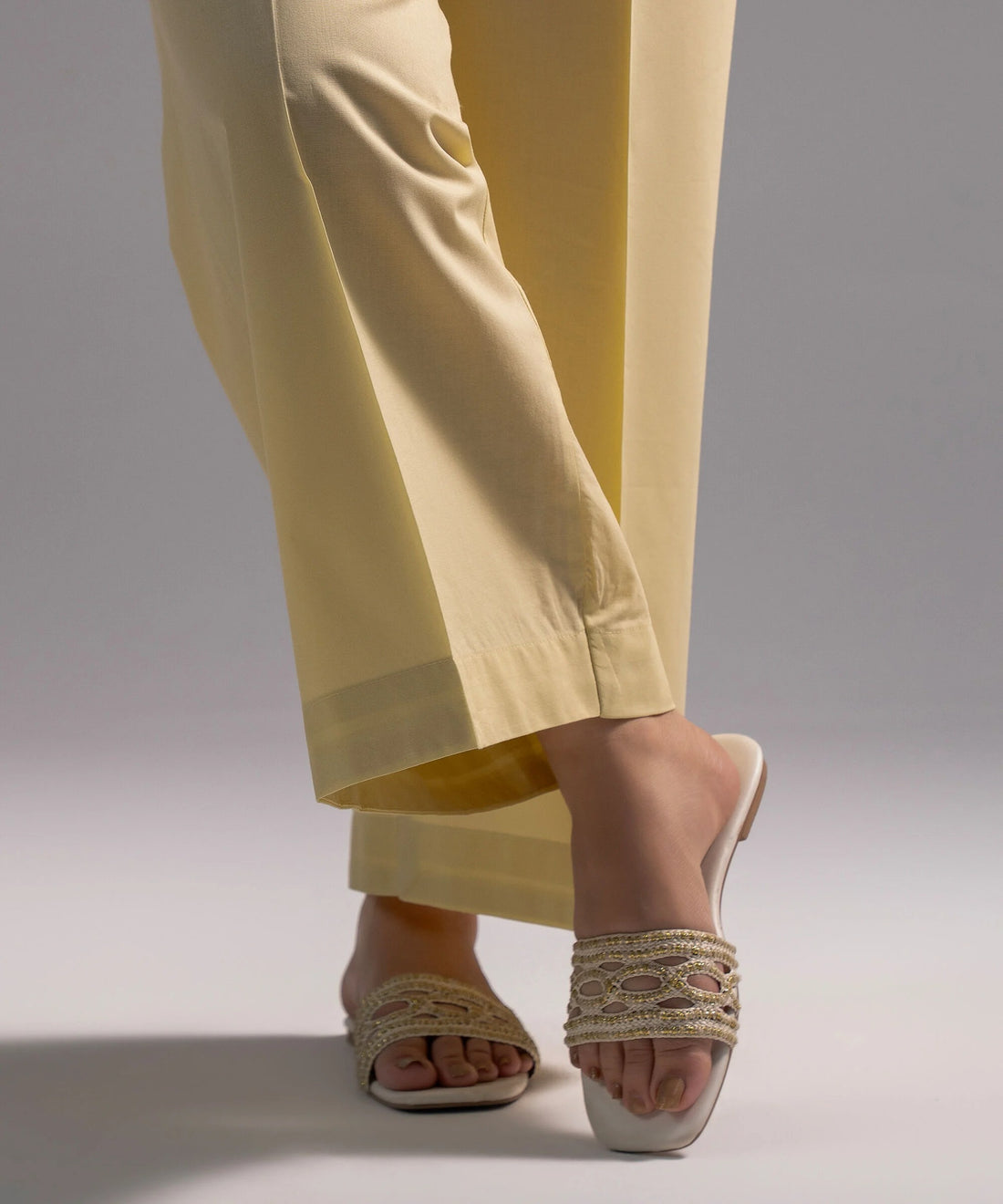 Warm Beige Solid-Color Cotton Trouser