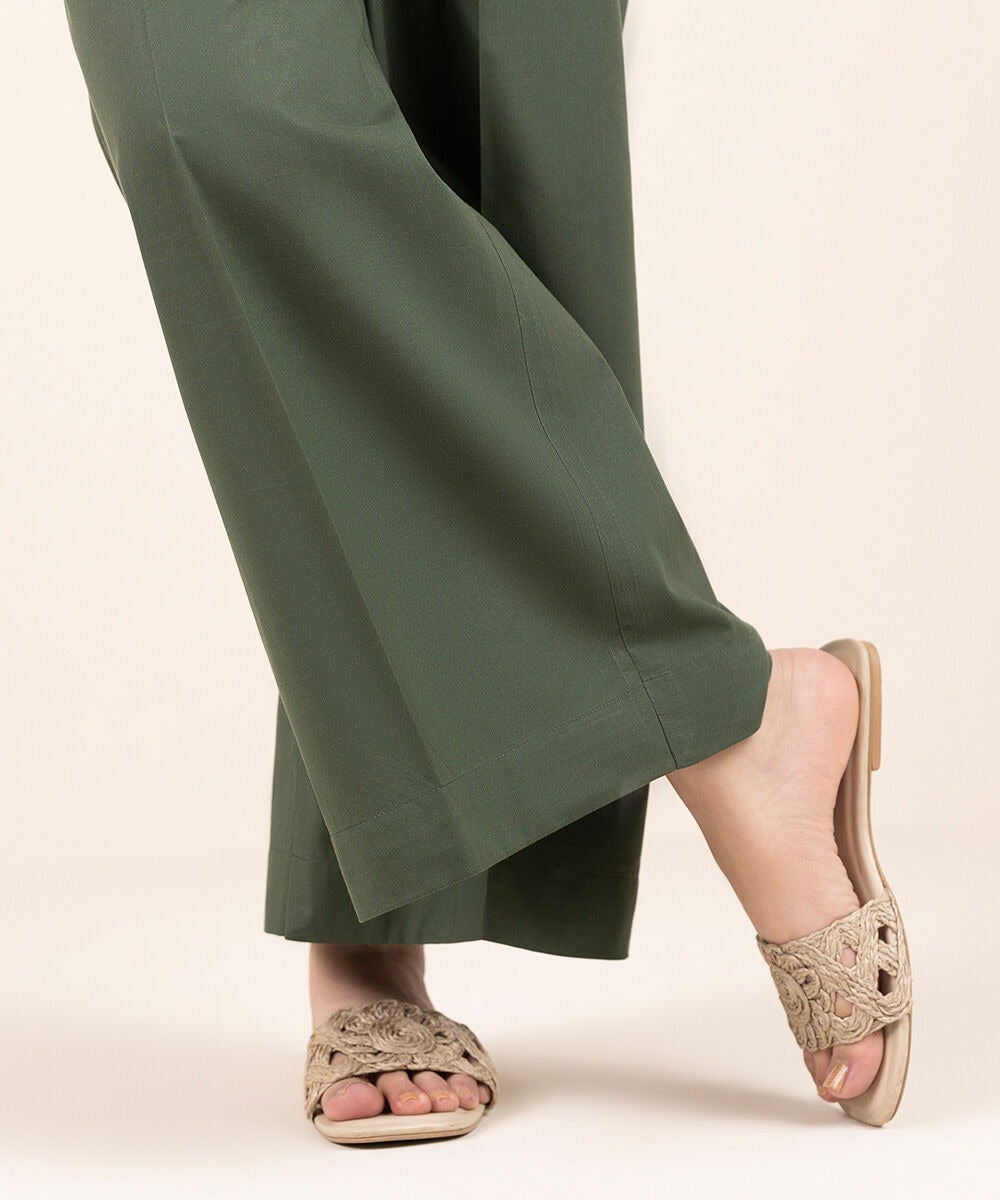 Olive Green Solid-Color Cotton Trouser