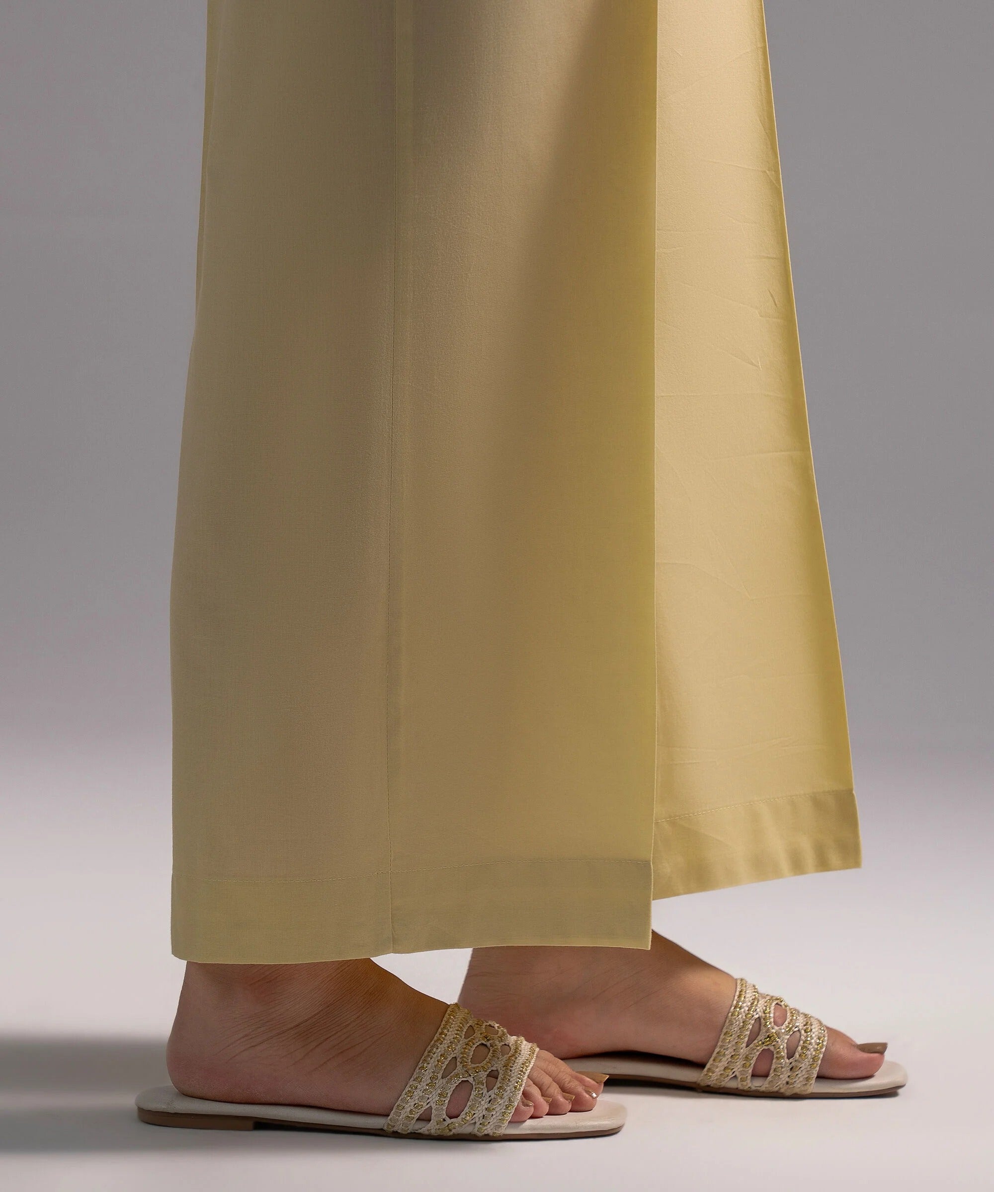 Warm Beige Solid-Color Cotton Trouser