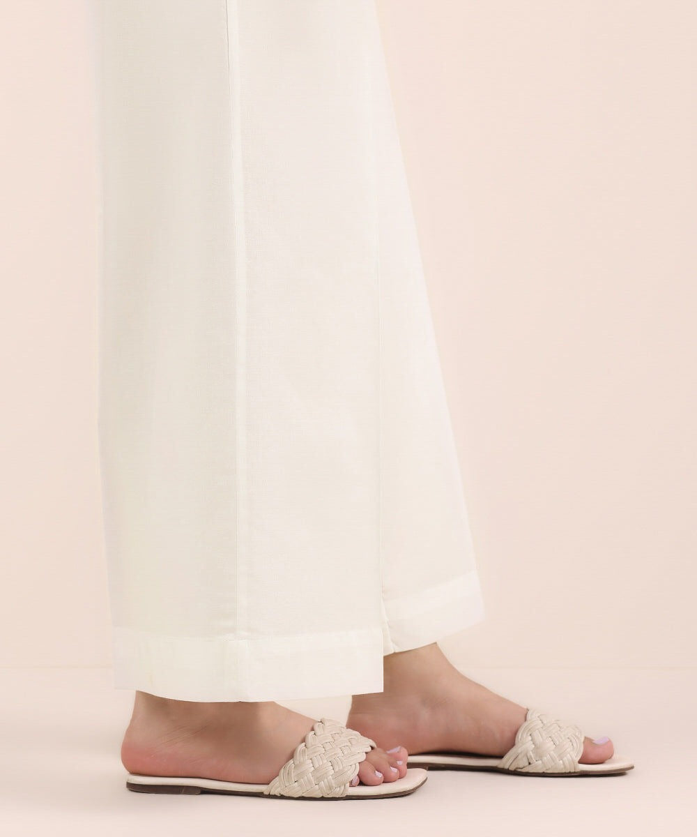 White Solid-Color Cotton Trouser